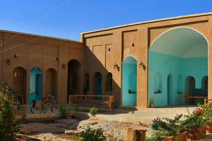 Mostoufi House